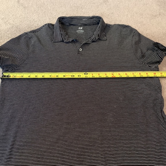 H&M mens slim fit short sleeve shirt with collar - Picture 2 of 5